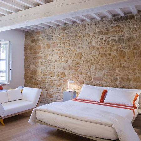 La Bandita Townhouse ปีเอนซา ภายนอก รูปภาพ