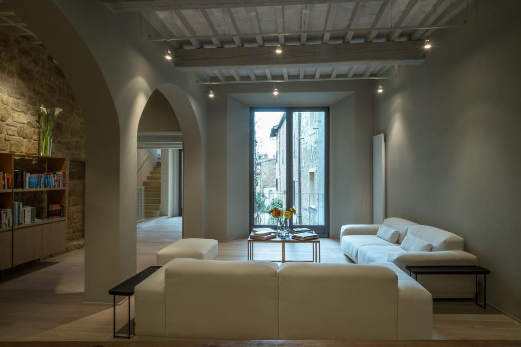 La Bandita Townhouse ปีเอนซา ภายนอก รูปภาพ
